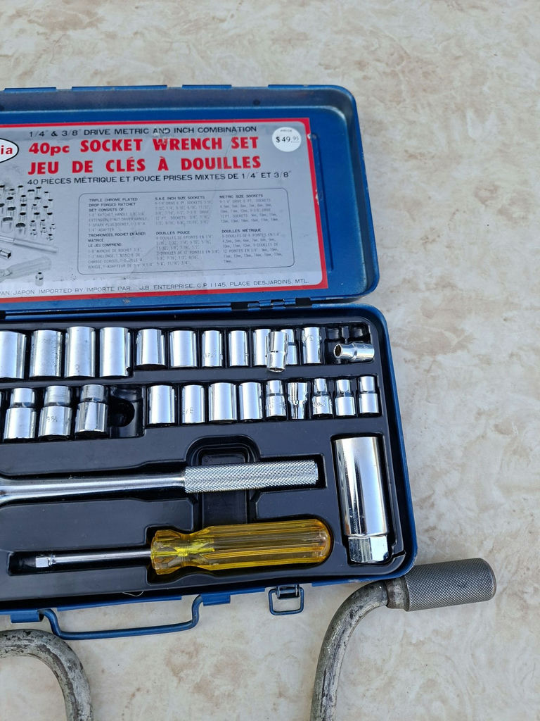 Olympia 40-Piece Socket Wrench Set and Assorted Sockets - image 4 of 8
