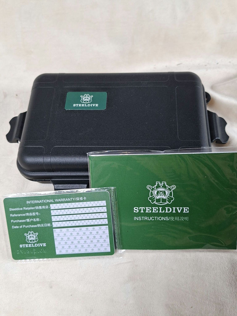 Steeldive Automatic Dive NH35 300M Watch with Case and Documents - image 8 of 8