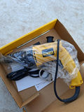 BRAND NEW DeWALT DW505 1/2 Inch Heavy Duty Dual Speed Range Hammer Drill - thumbnail 4 of 5