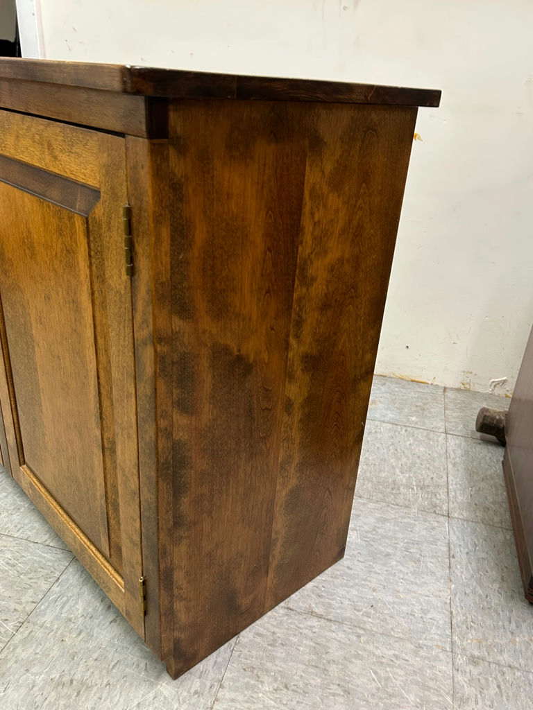 Cabinet TV Console  - image 4 of 7