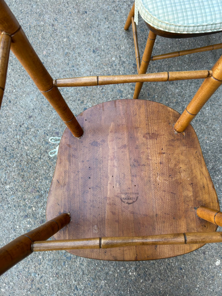 Hagerty Furniture Dinning Chairs - image 3 of 8