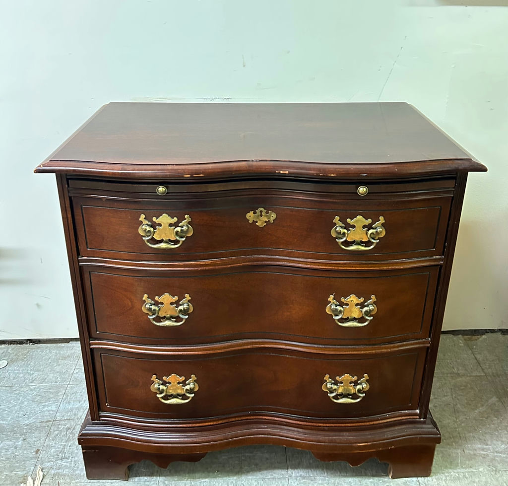 Bassett Furniture Serpentine Chest of Drawers - image 1 of 10