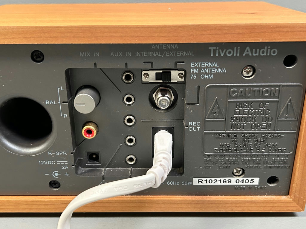 Tivoli Audio Am-FM Model Two Henry Kloss  - image 7 of 7