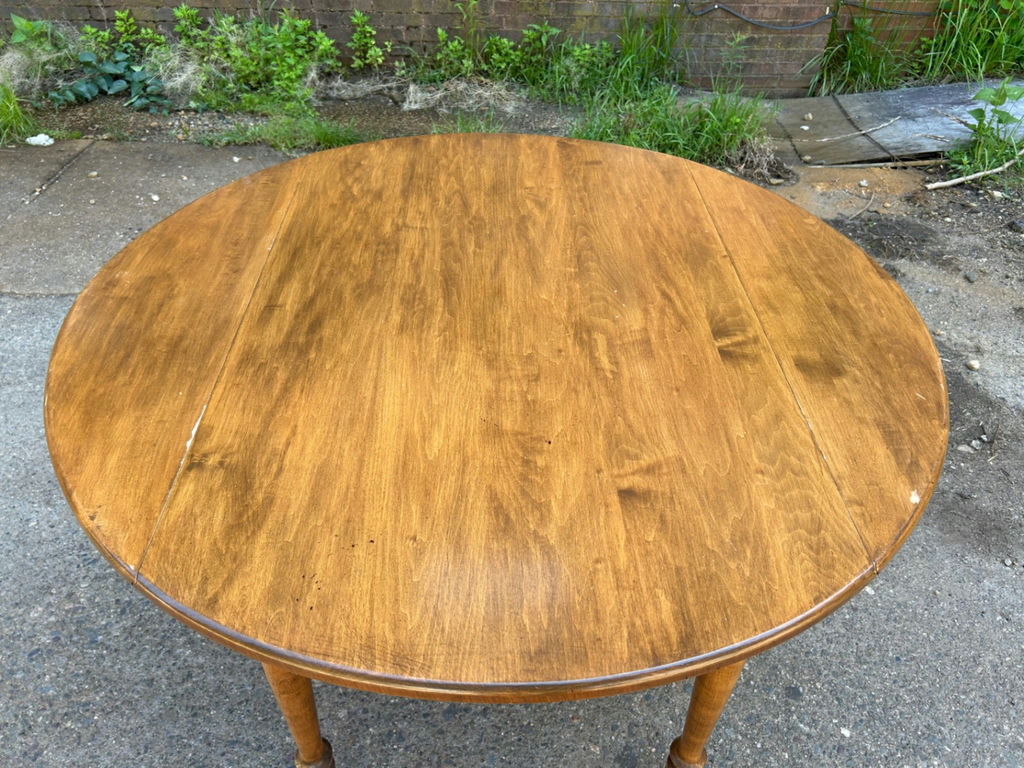 Drop Leaf Round Table  - image 6 of 6