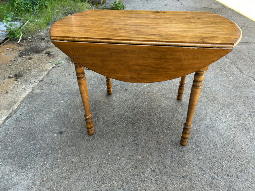 Drop Leaf Round Table - image 2 of 6
