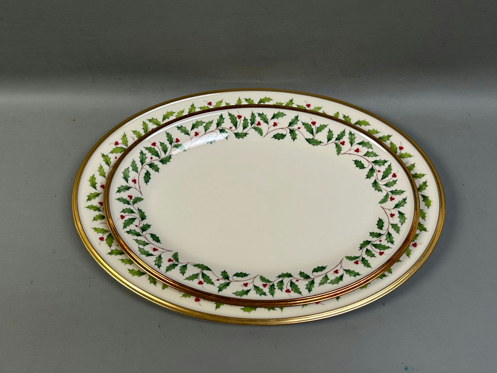 Lenox Holly Berry Plates & Platters  - image 5 of 14