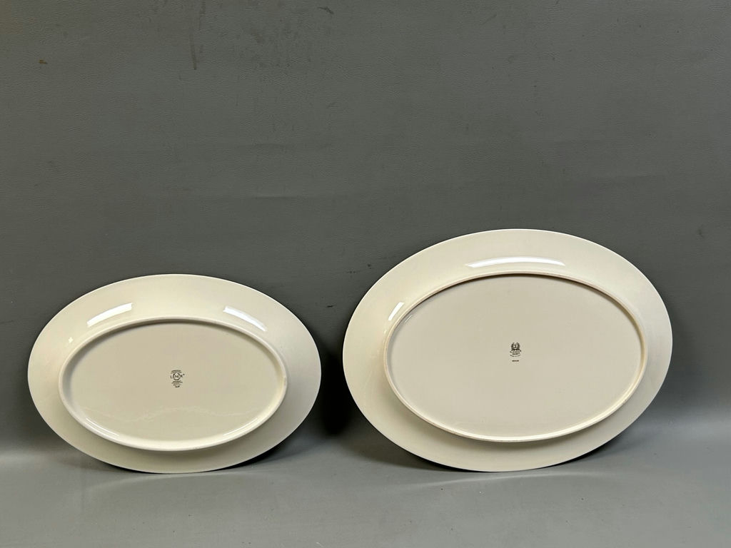 Lenox Holly Berry Plates & Platters  - image 3 of 14