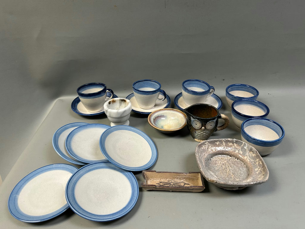Misc Pottery  - image 1 of 10