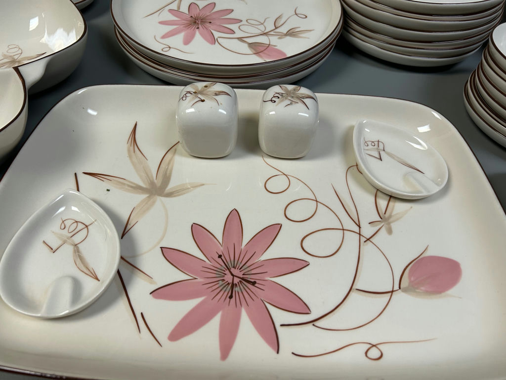 Winfield China California - image 5 of 10