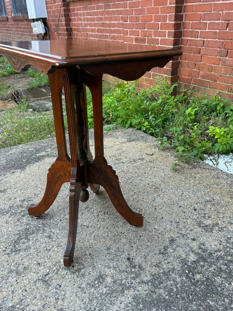 Victorian End Table  - image 4 of 5