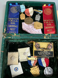 Costume Jewelry & Medals - thumbnail 5 of 6