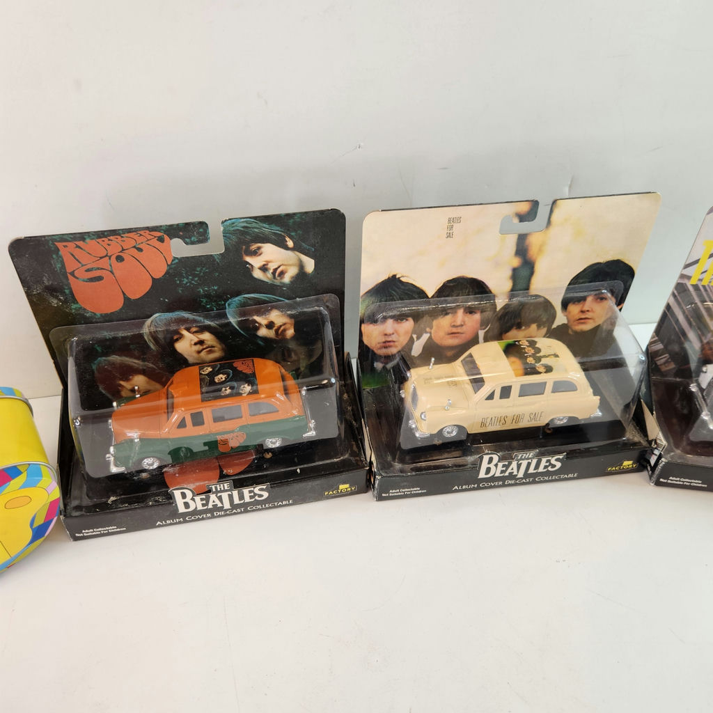 The Beatles Collectible Diecast Cars Lunchbox - image 3 of 5