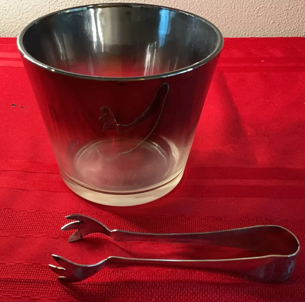 Silver Fade MCM tumblers with Chrome ice-bucket and caddy. - image 5 of 7