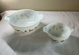Vintage Pyrex Mixing Bowls and Divided Casserole Dish Set - thumbnail 2 of 17