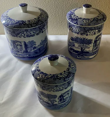 Set of Three Spode Blue and White Ceramic Canisters with Lids - Image 1 of 6