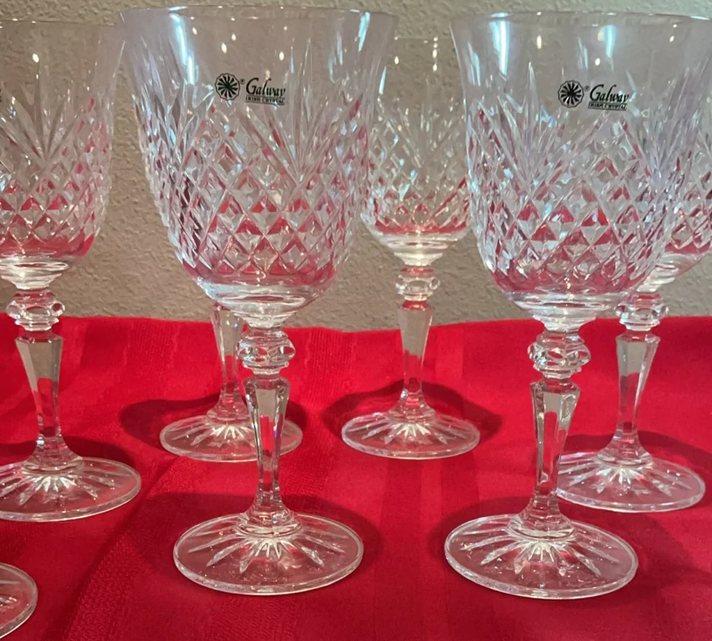 Galway Crystal  Clifden Pattern Wine glasses - image 1 of 5