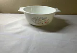Blue Iris and Other Vintage Pyrex Bowls - thumbnail 5 of 10