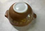 Vintage Pyrex Mixing Bowls and Divided Casserole Dish Set - thumbnail 14 of 17