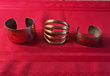 Assorted Vintage Metal Bracelets and Necklaces - thumbnail 5 of 13