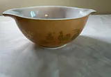 Vintage Pyrex Mixing Bowls and Divided Casserole Dish Set - thumbnail 13 of 17