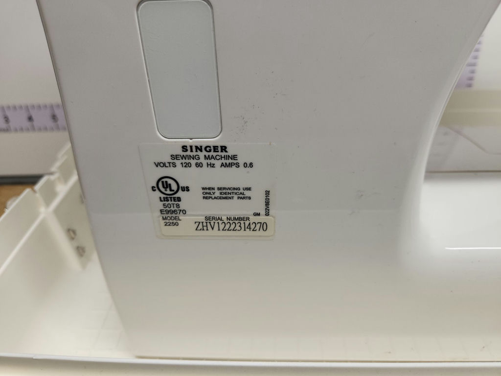Singer Sewing Machine Model 2250 - image 3 of 16