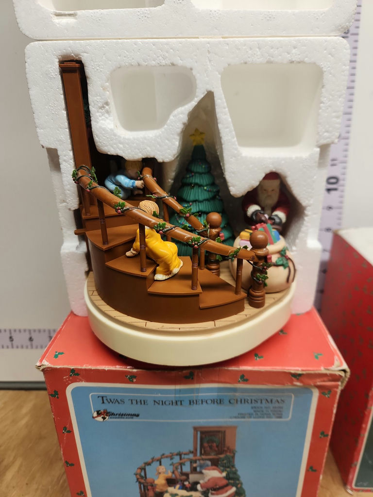 More Christmas Lot - image 20 of 32