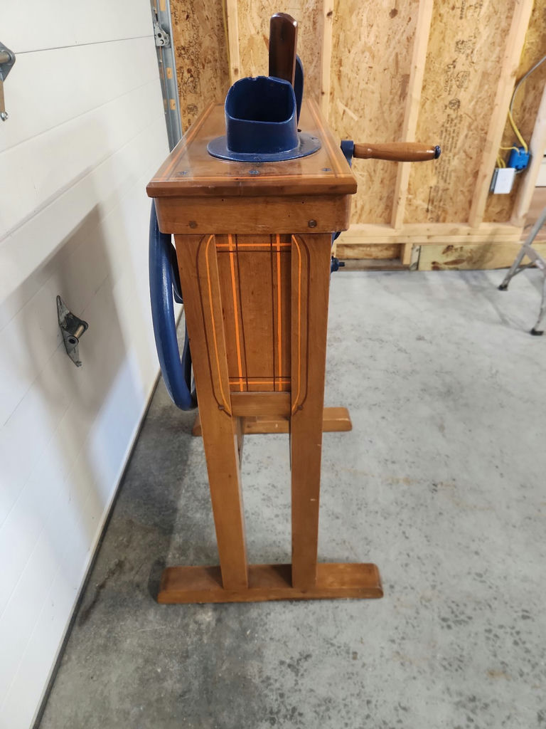Dixie Right Handed Corn Sheller - image 12 of 17