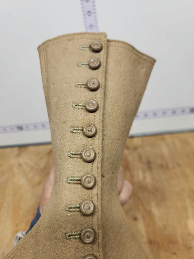 Vintage WW2 Wool Leggings Khaki Boot Covers, Spats, Gaiters - image 10 of 10