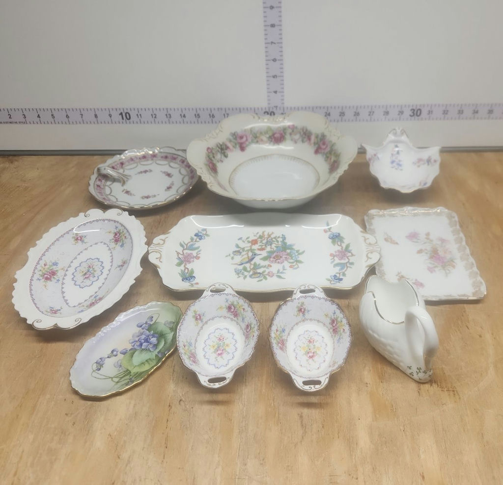 Miscellaneous China Lot - image 1 of 33
