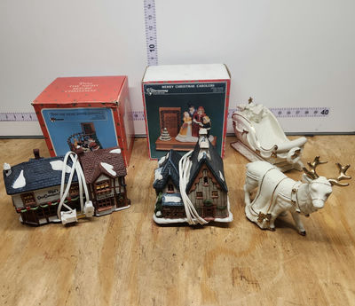More Christmas Lot - Image 1 of 32