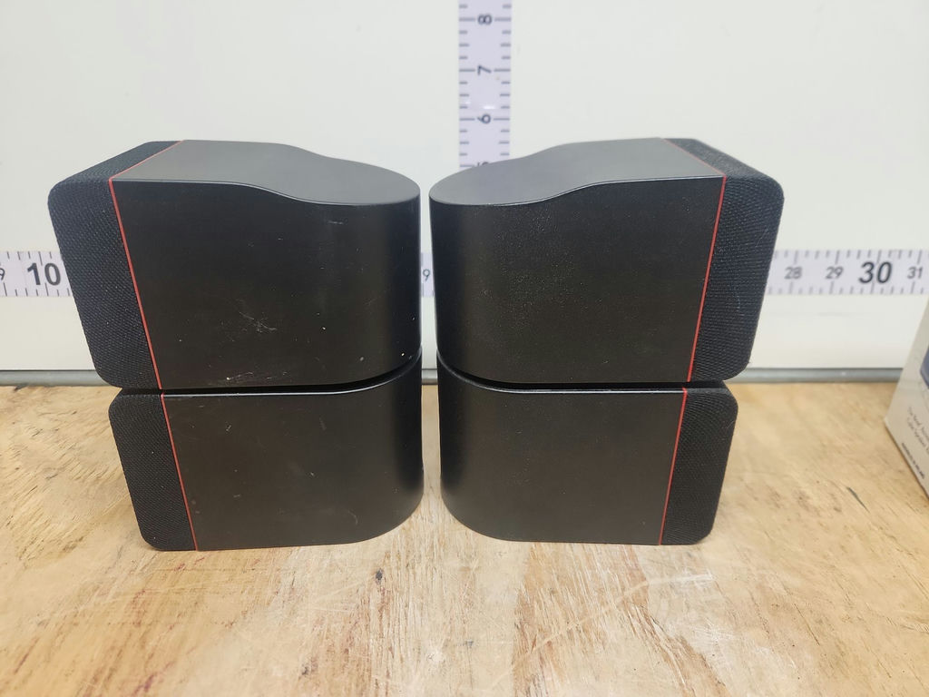 Four Bose Acoustimass Cube Speakers - image 6 of 8