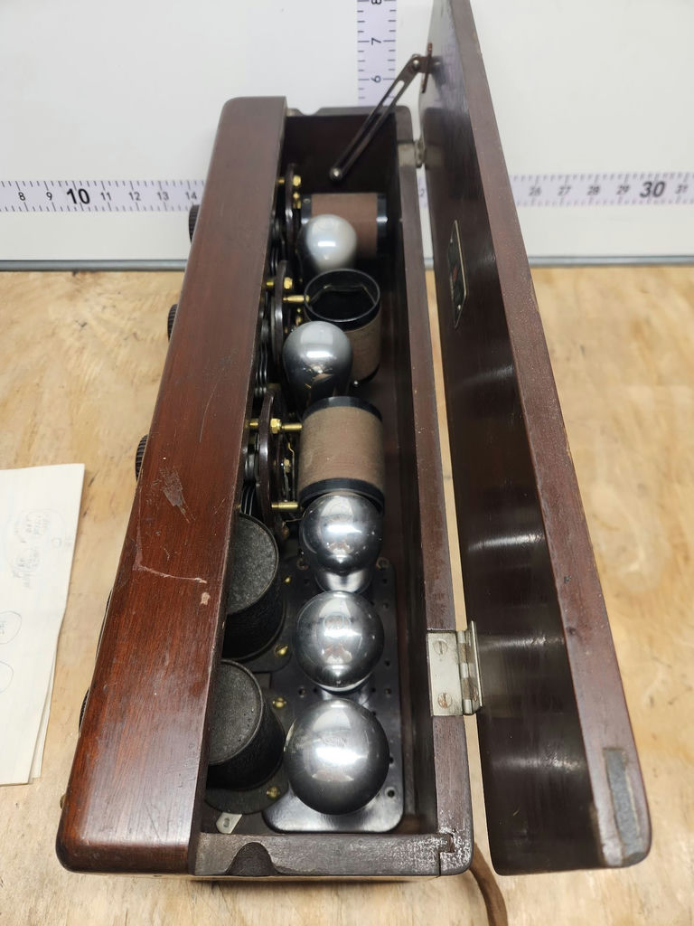 Vintage Atwater Kent Receiving Set Model 20 - image 9 of 15