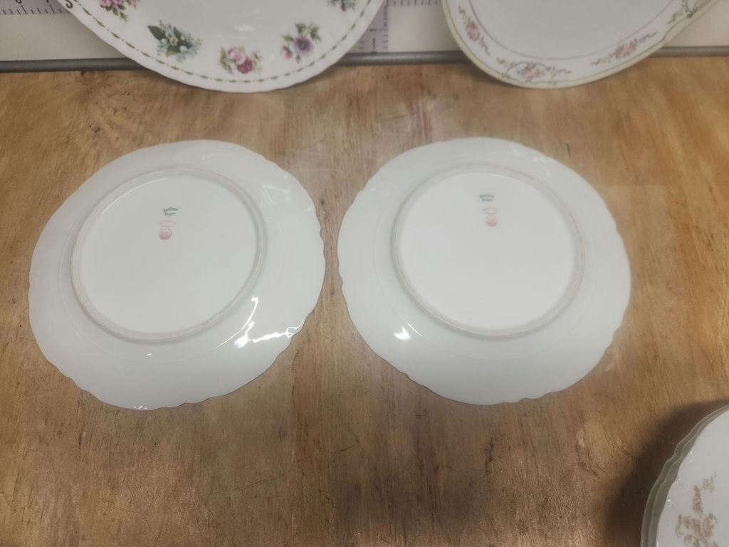 Plate Lot Limoges & More - image 3 of 17