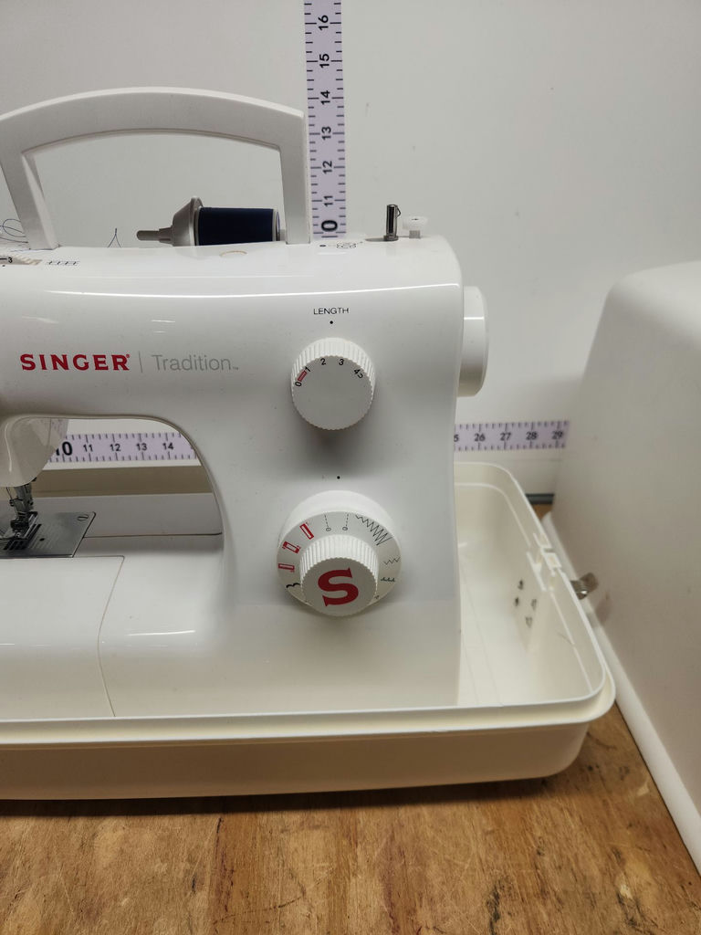 Singer Sewing Machine Model 2250 - image 12 of 16
