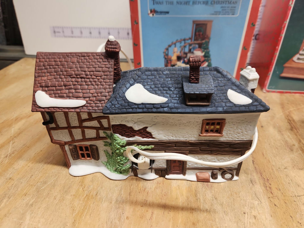 More Christmas Lot - image 5 of 32