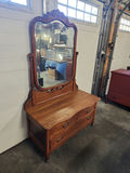 Vintage Oak Vanity - thumbnail 2 of 20
