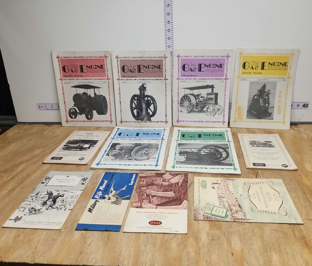 Vintage Magazines & Pamphlets - image 1 of 13