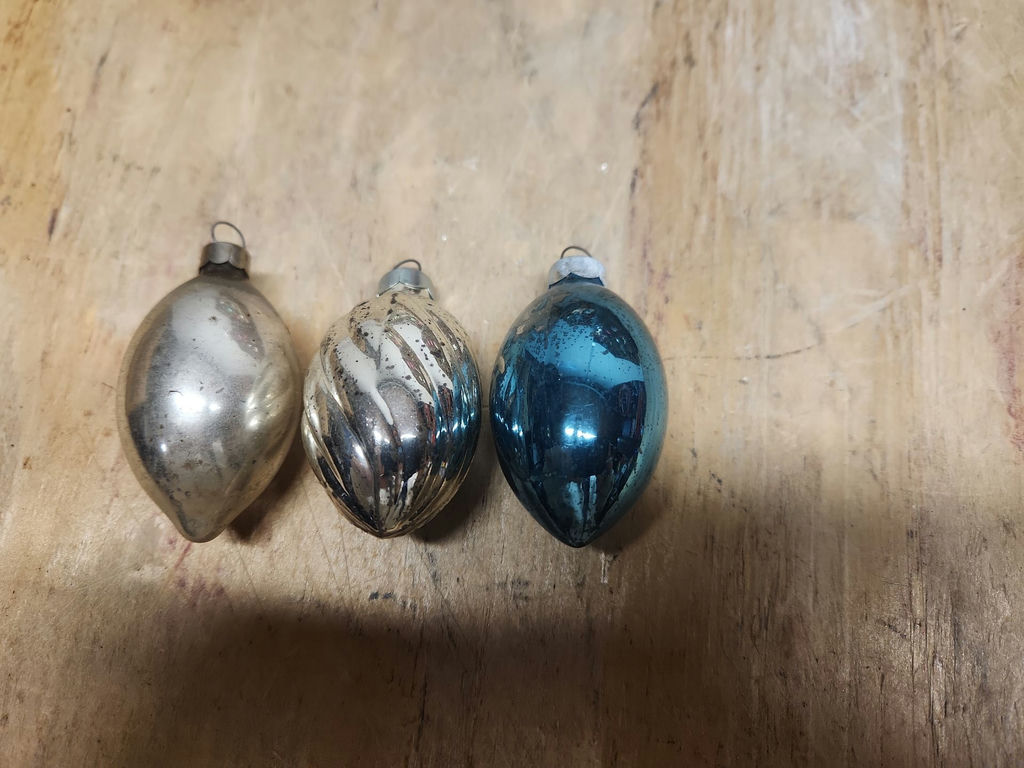 Even More Vintage Glass Christmas Ornaments - image 14 of 32