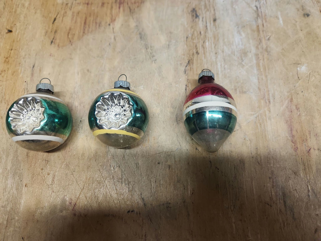 Even More Vintage Glass Christmas Ornaments - image 11 of 32