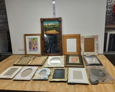 Picture Frames Lot - Image 1 of 20
