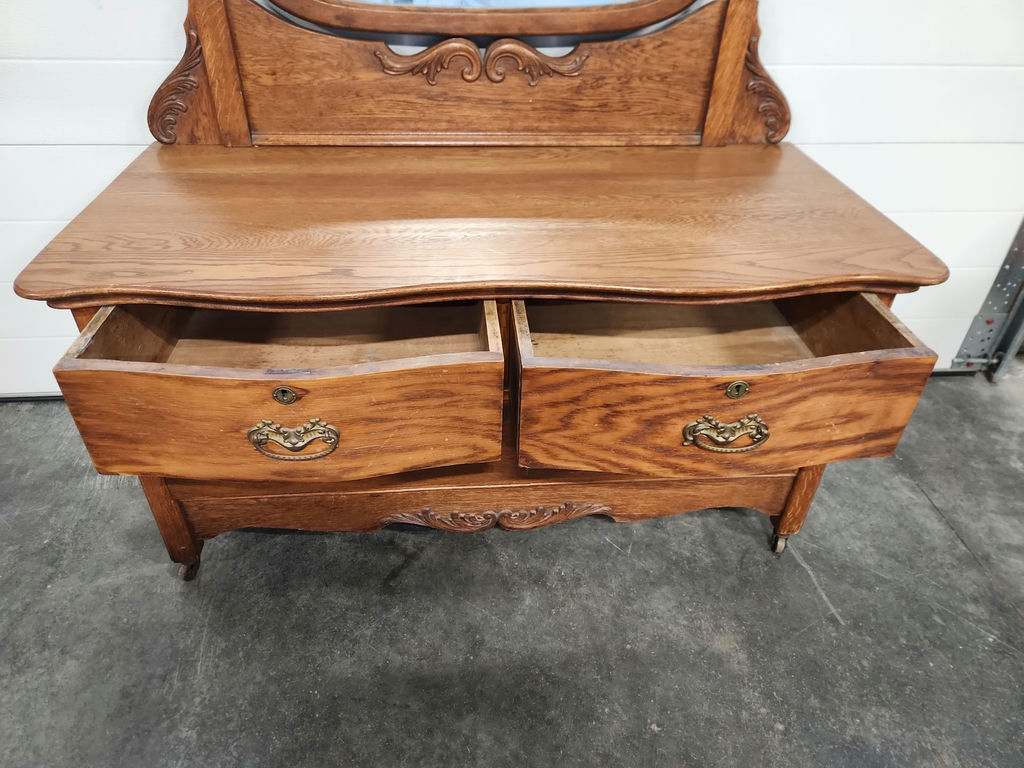 Vintage Oak Vanity - image 5 of 20
