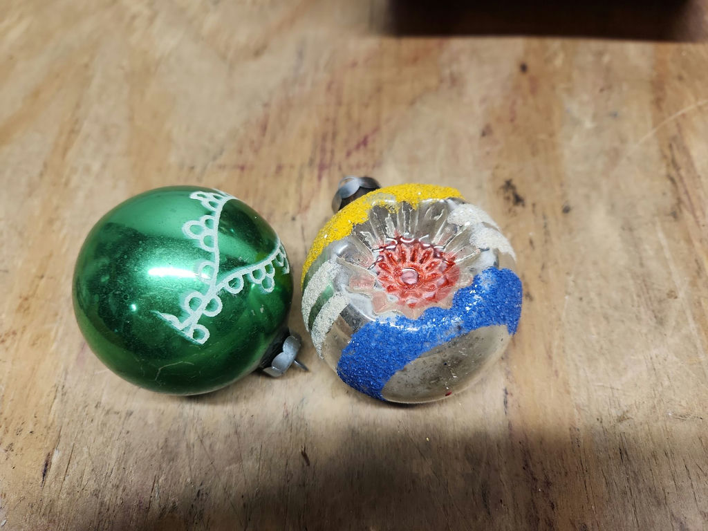 Vintage Made In USA Glass Christmas Ornaments - image 20 of 21