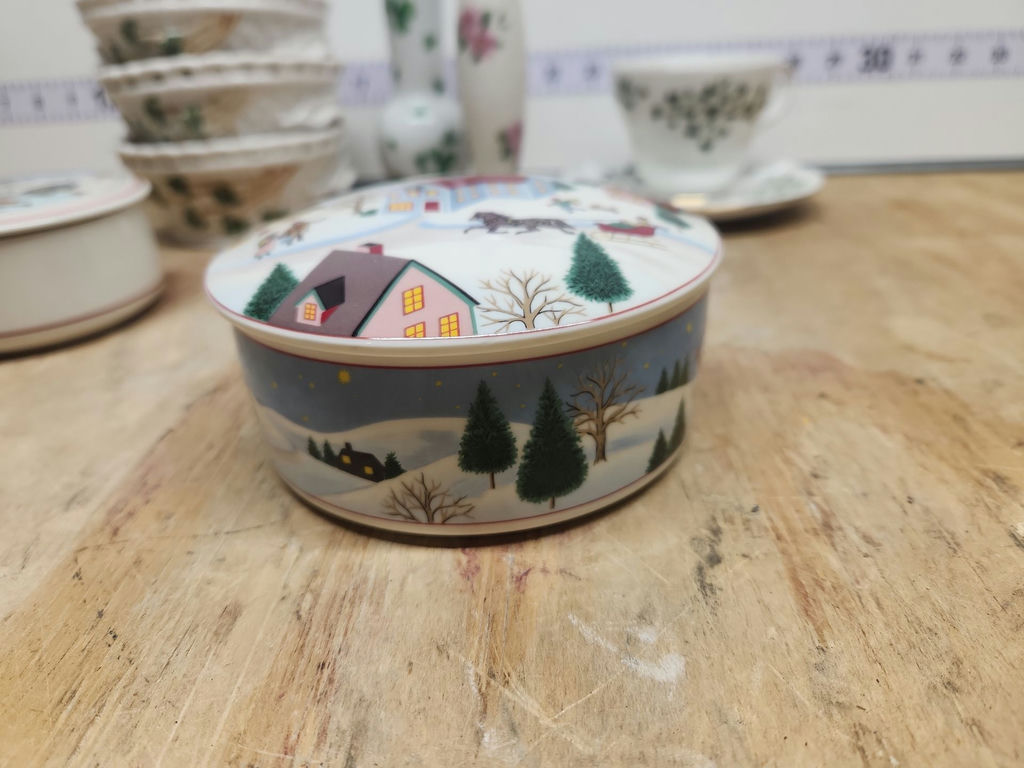China & More Lot - image 15 of 32