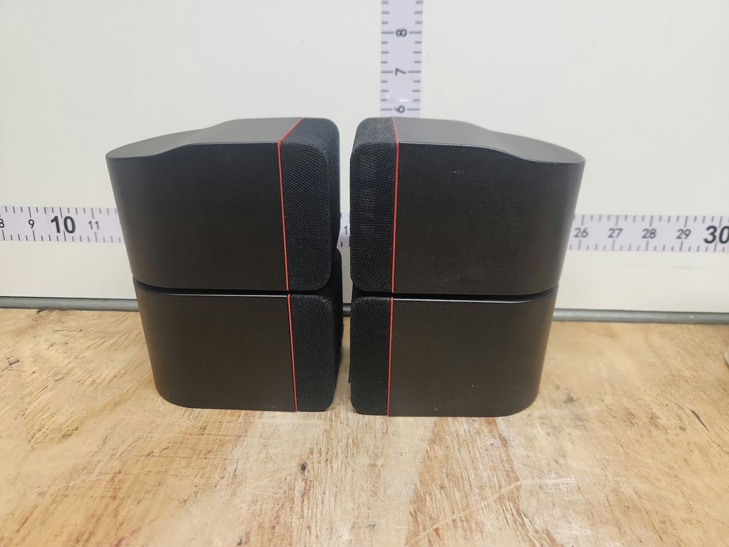 Four Bose Acoustimass Cube Speakers - image 3 of 8