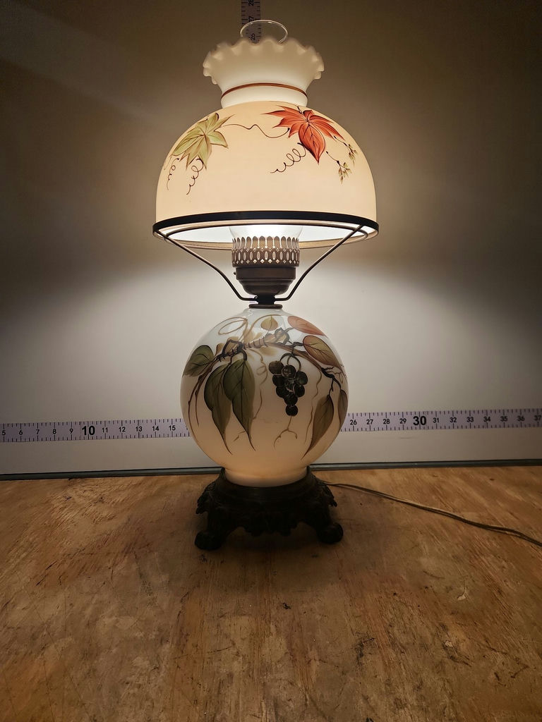 'Gone With The Wind' Lamp - image 4 of 12