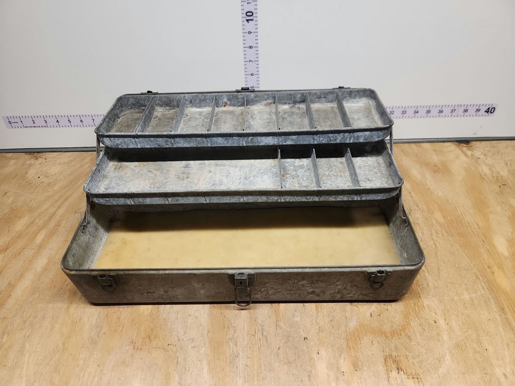 Vintage Galvanized Tackle Box - image 5 of 16