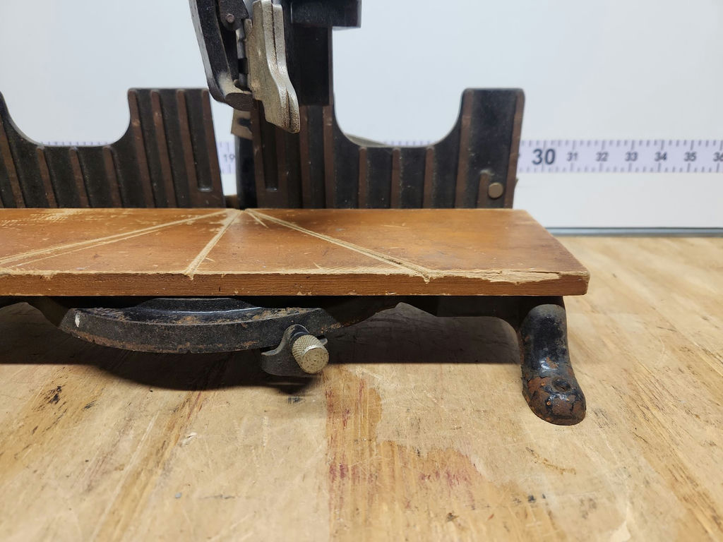 Vintage Stanley No. 150 Miter Box - image 3 of 13