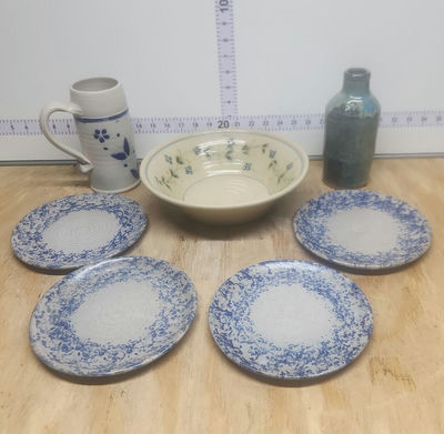 Pottery Lot - Image 1 of 19