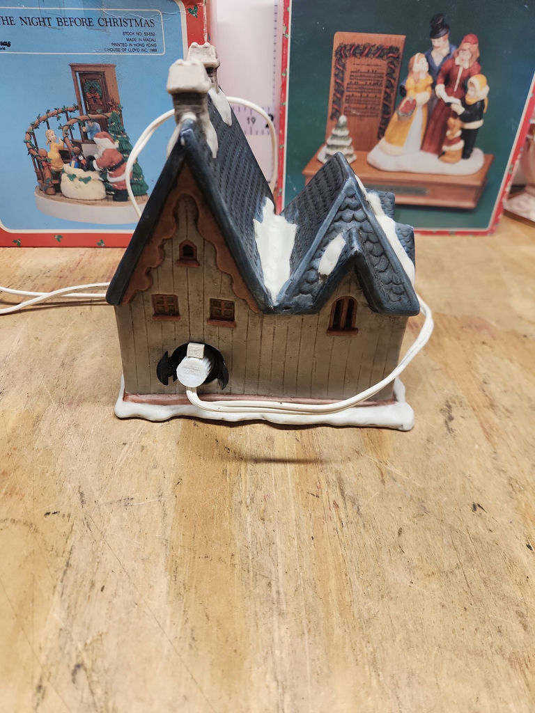More Christmas Lot - image 10 of 32