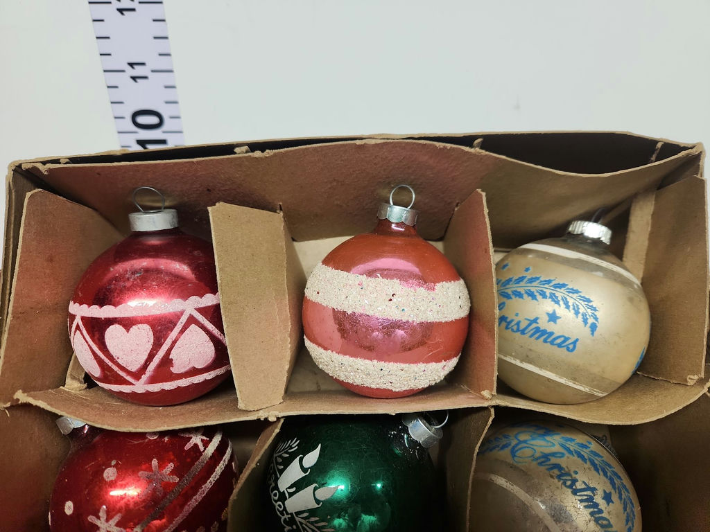 Vintage Made In USA Glass Christmas Ornaments - image 15 of 21